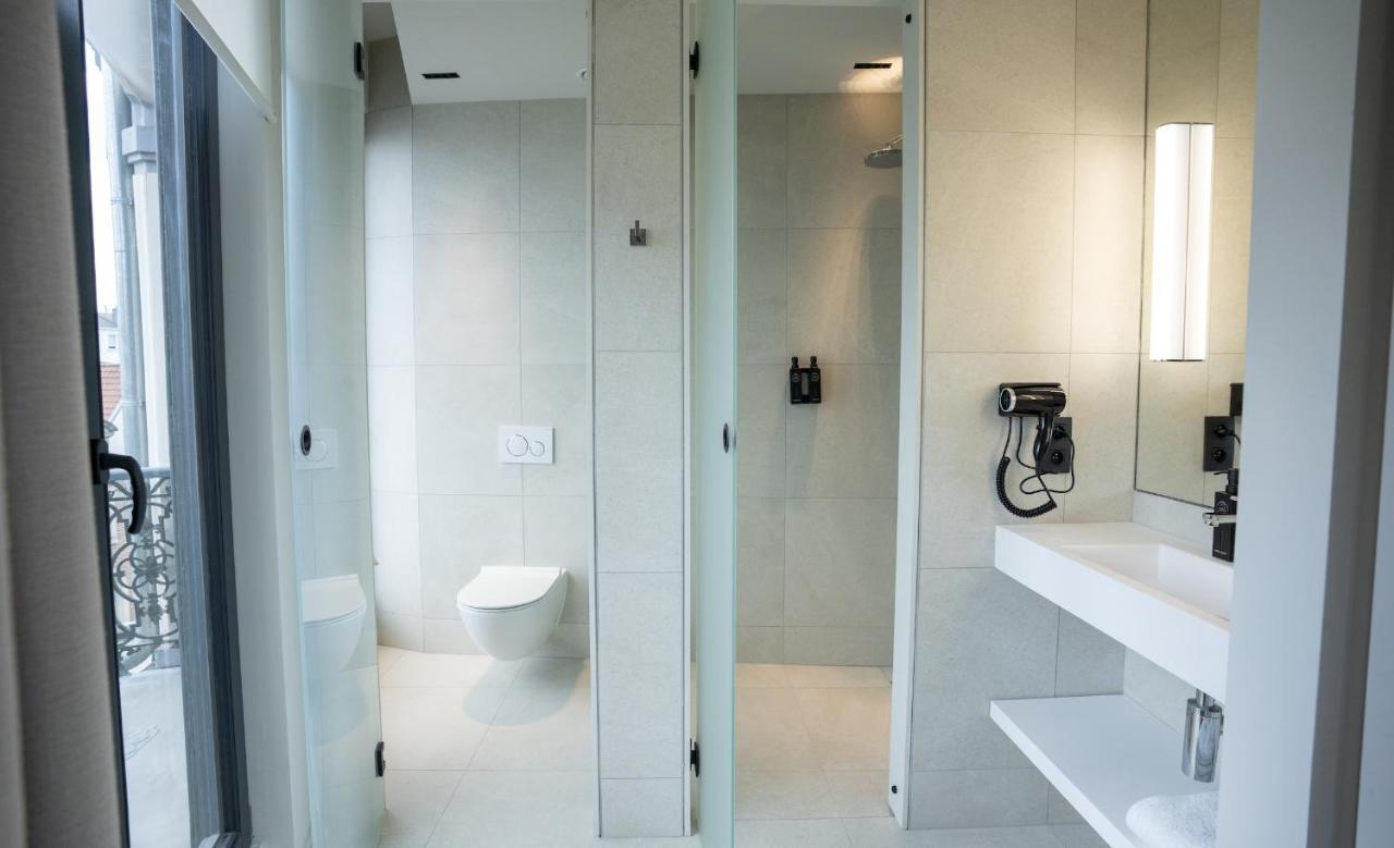 בריסל Opo Hotel מראה חיצוני תמונה