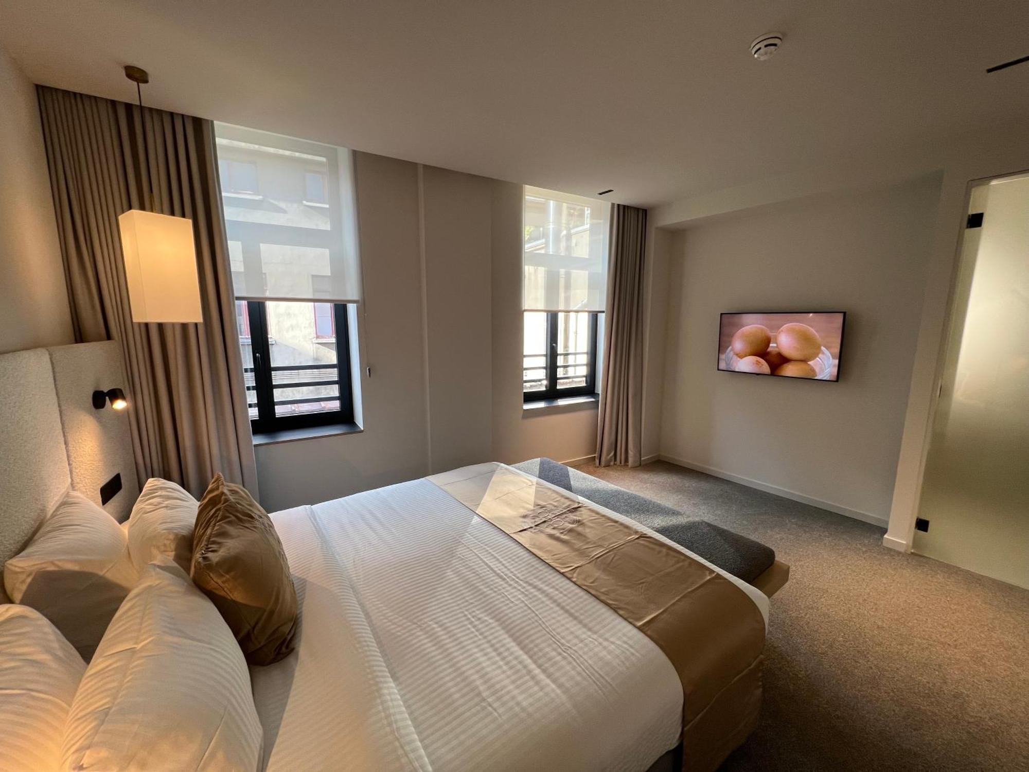 בריסל Opo Hotel מראה חיצוני תמונה